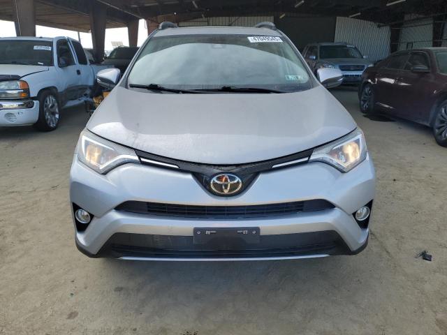  TOYOTA RAV4 2017 Сріблястий