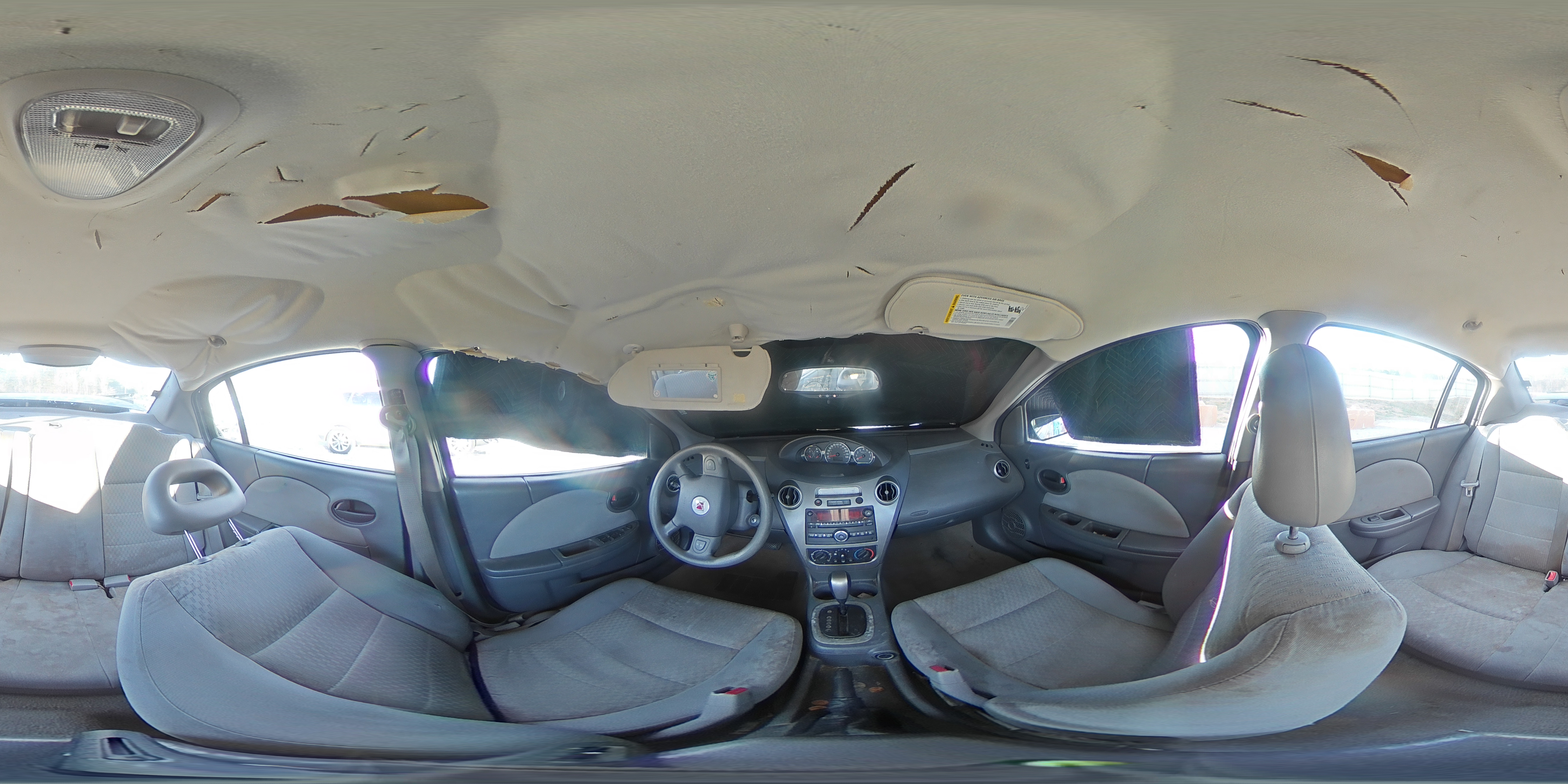 2007 Saturn ION - Image 13