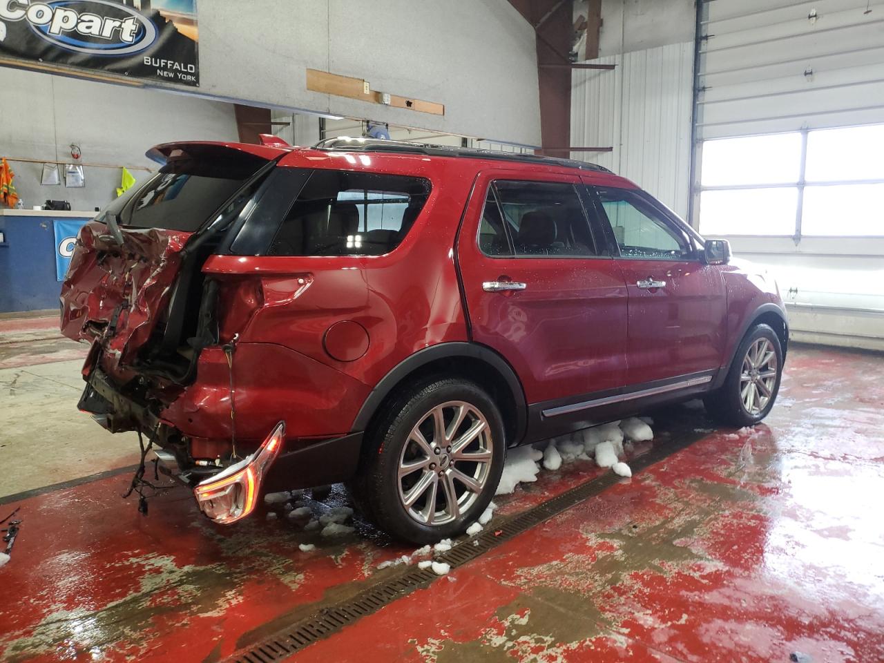 2016 Ford Explorer - Image 3