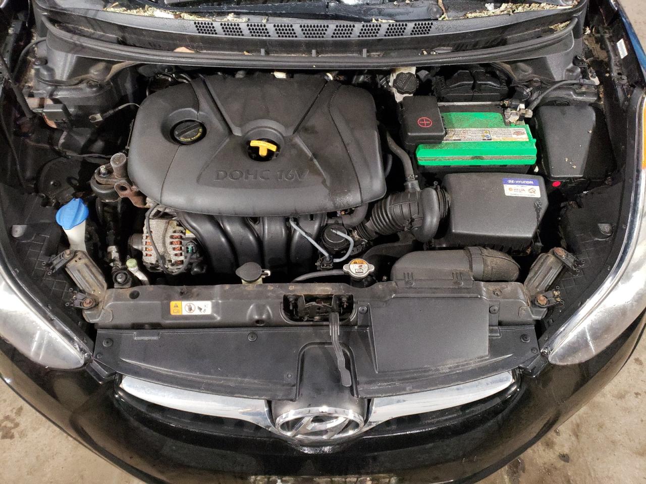 2013 Hyundai Elantra - Image 11