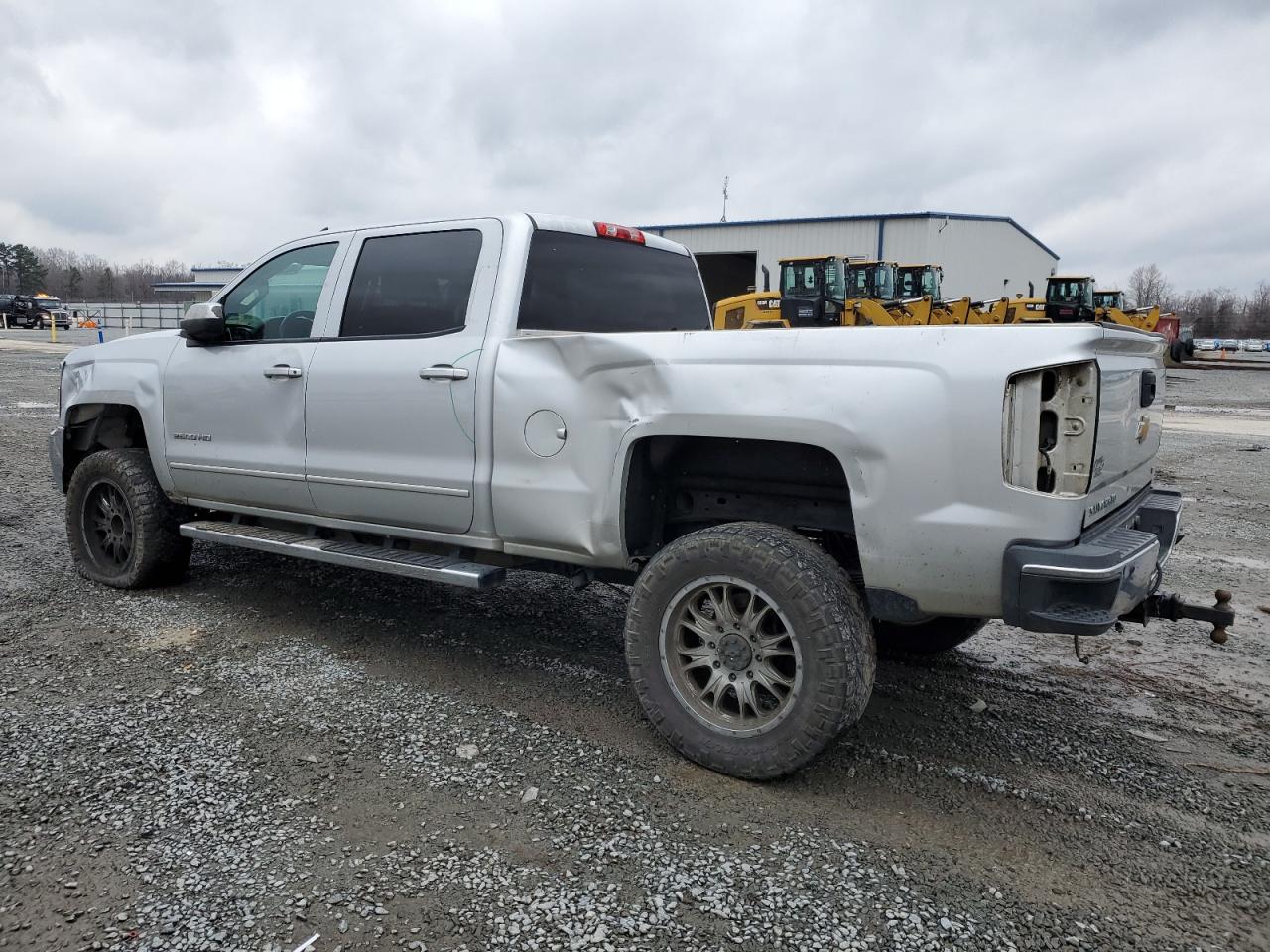 2015 Chevrolet Silverado - Image 2