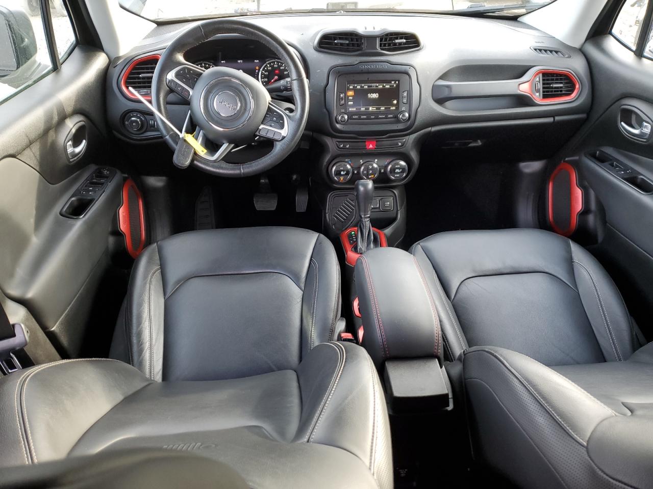 2015 Jeep Renegade - Image 8
