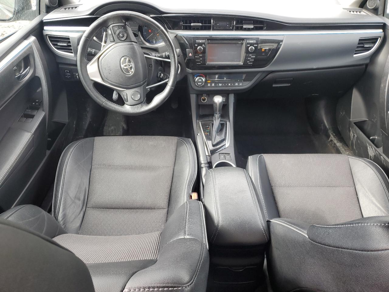 2015 Toyota Corolla - Image 8