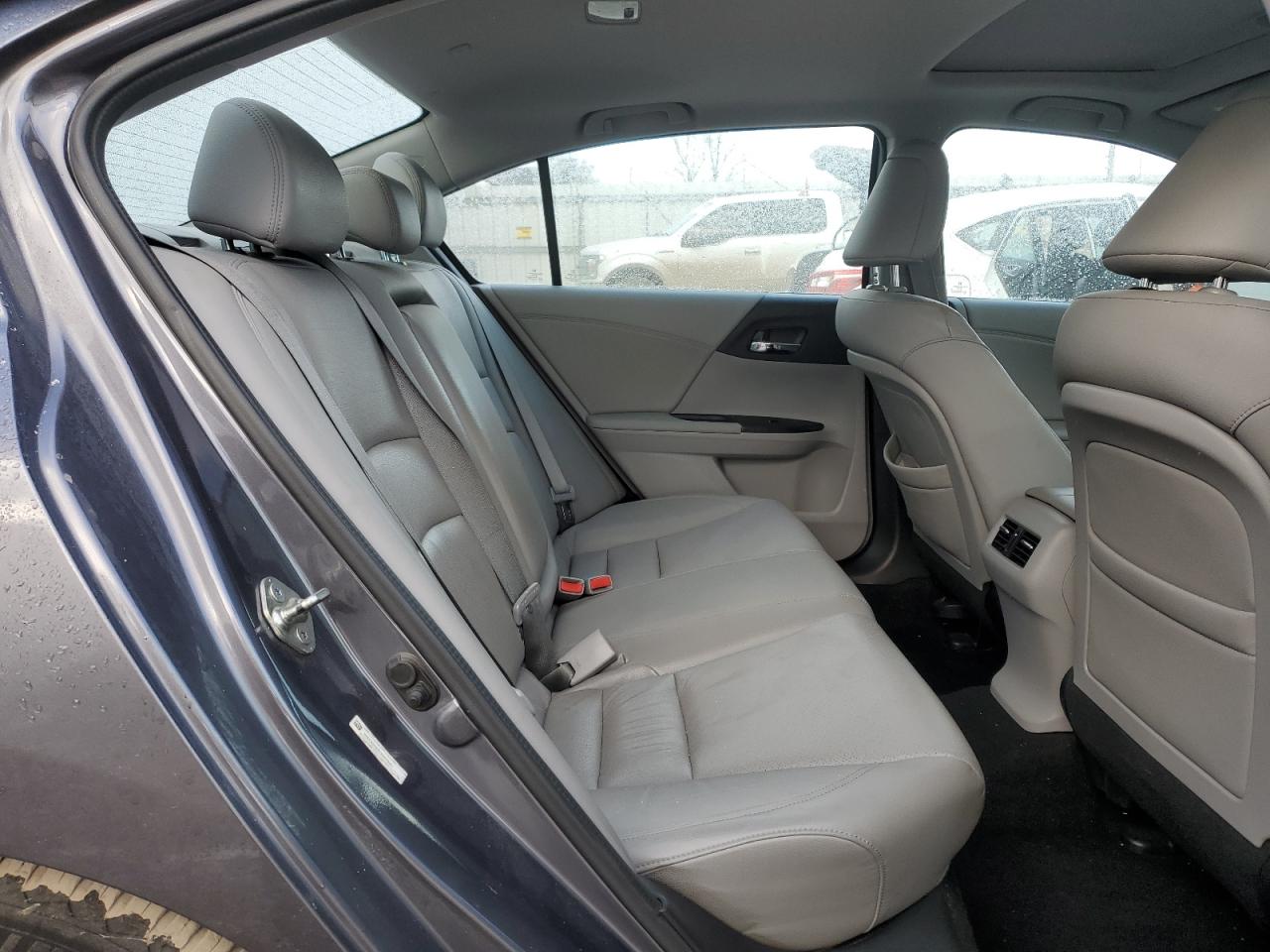 2013 Honda Accord - Image 10