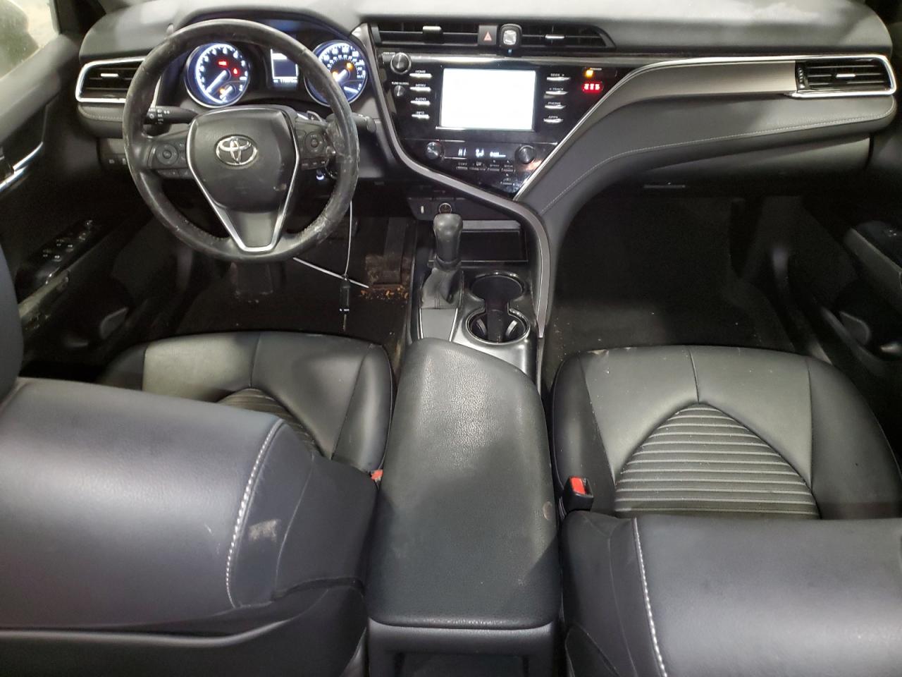 2018 Toyota Camry - Image 8