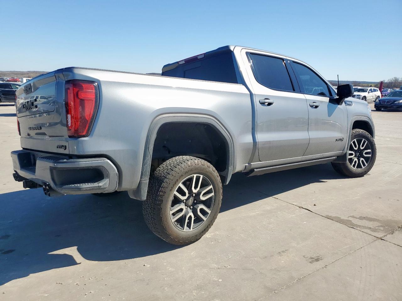 2021 GMC Sierra - Image 3