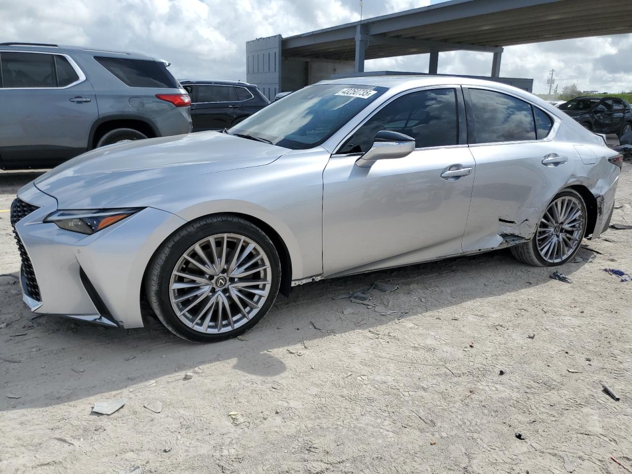 2022 Lexus IS - Image 1