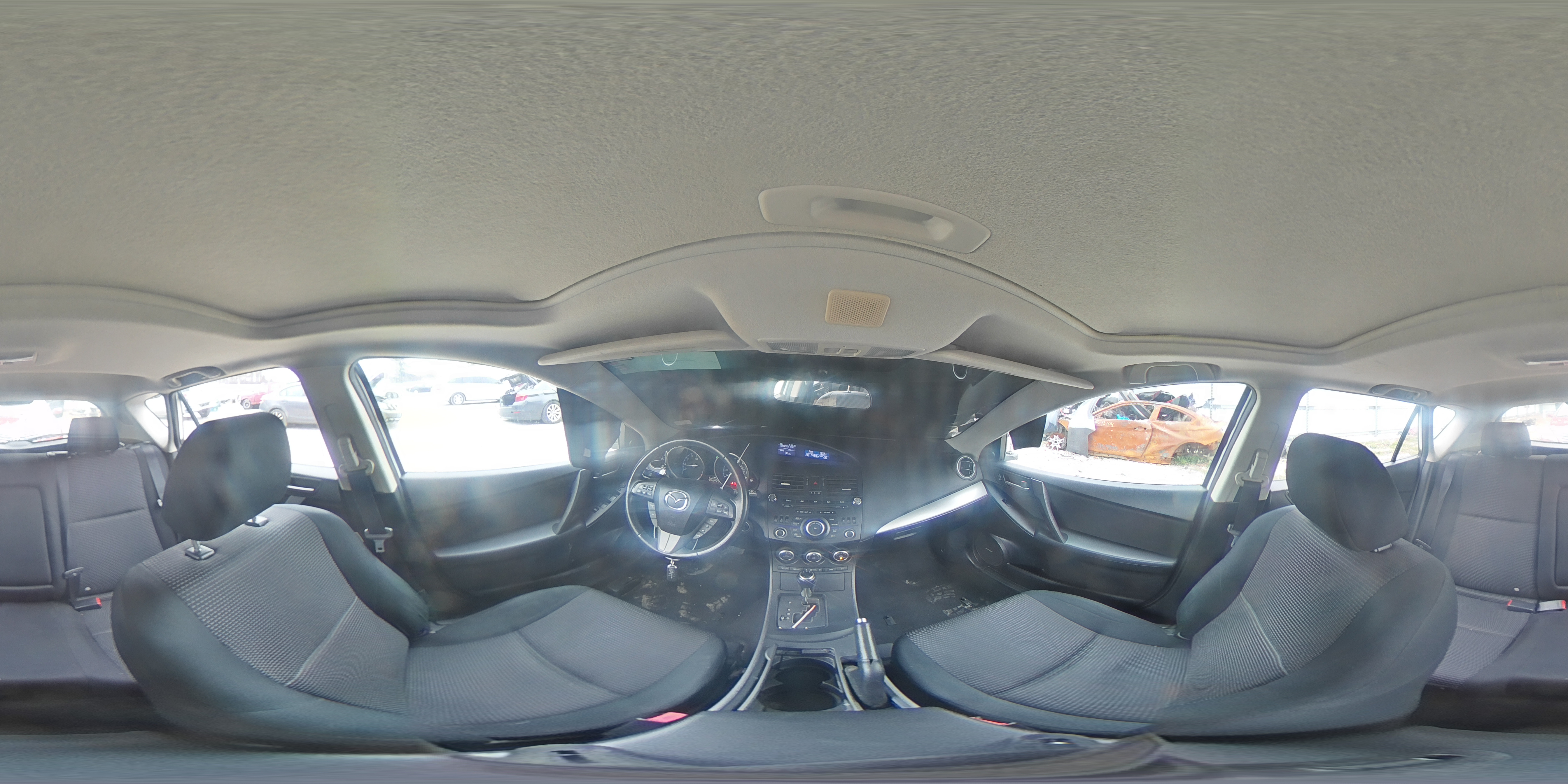 2013 Mazda 3 - Image 12