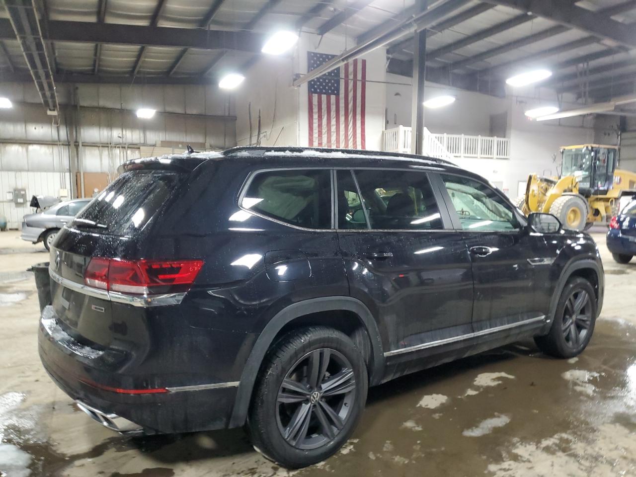 2021 Volkswagen Atlas - Image 3