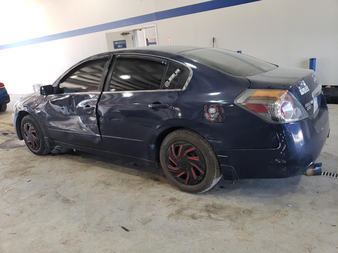 2012 Nissan Altima - Image 2