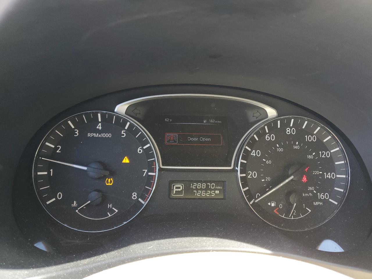 2015 Nissan Altima - Image 9