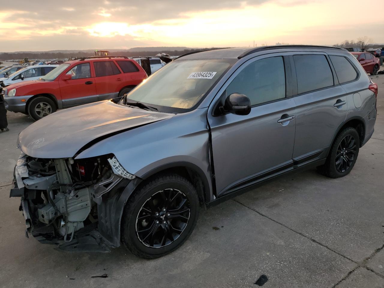 2018 Mitsubishi Outlander - Image 1