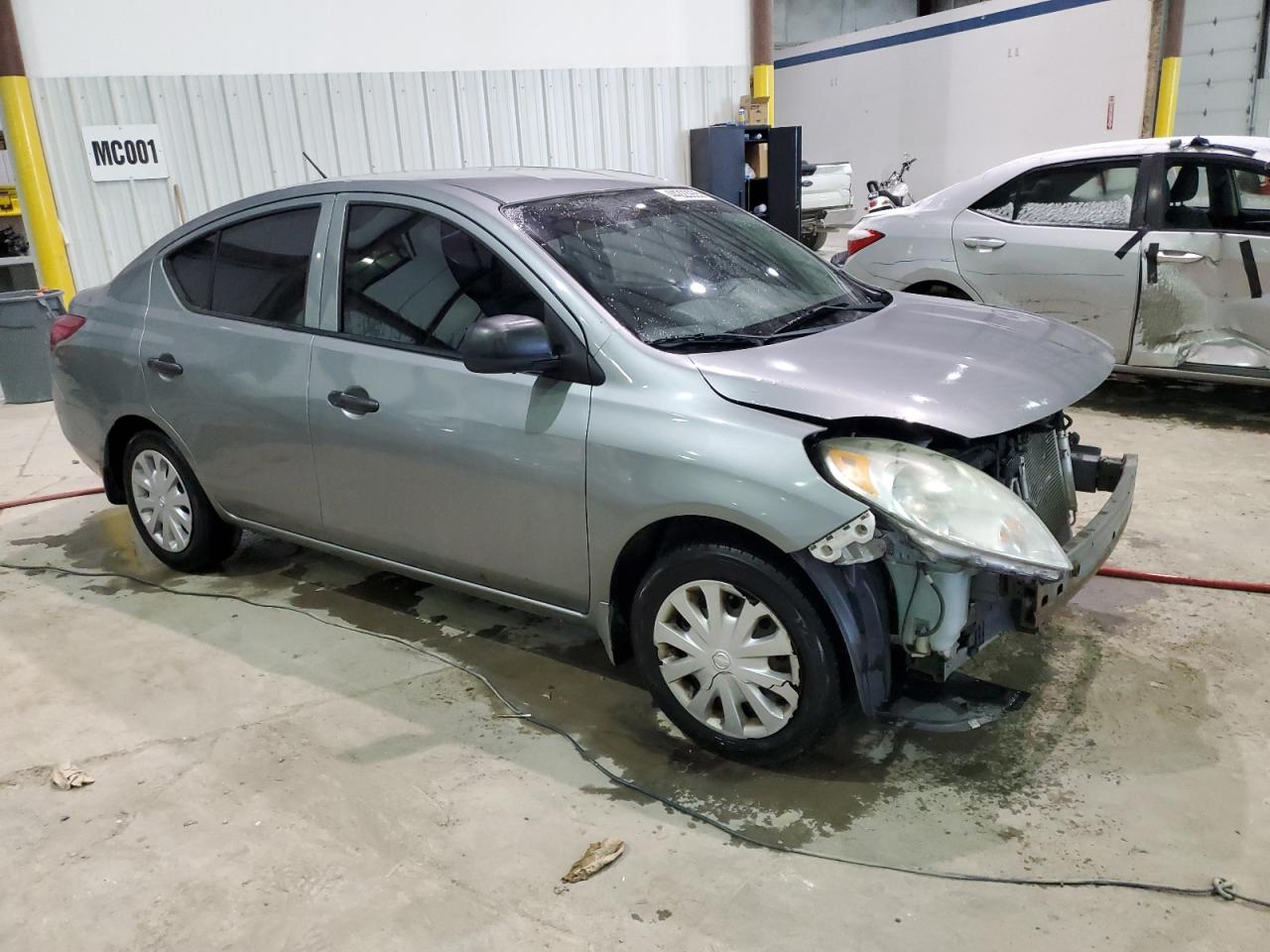 2012 Nissan Versa - Image 4