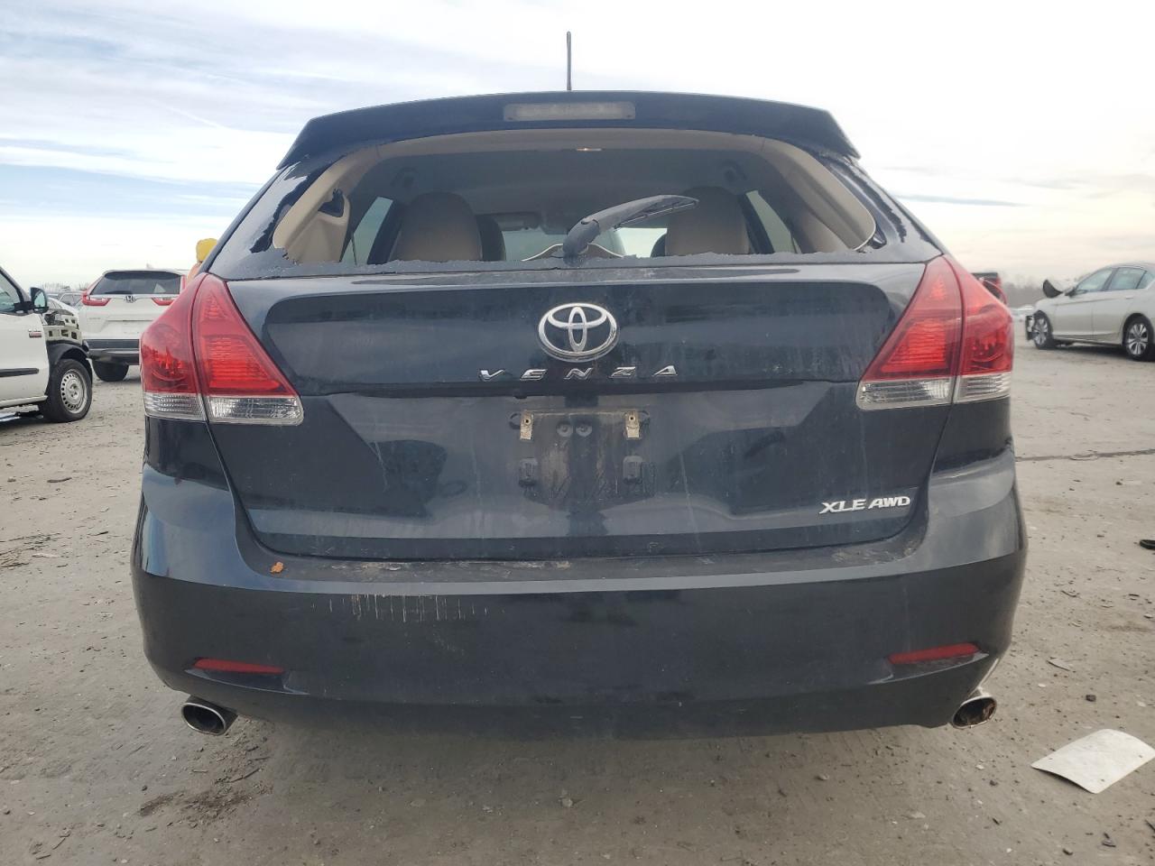 2015 Toyota Venza - Image 6