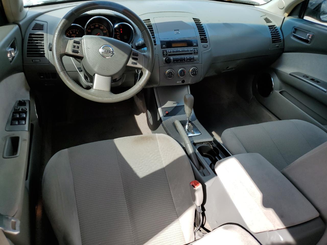 2006 Nissan Altima - Image 8