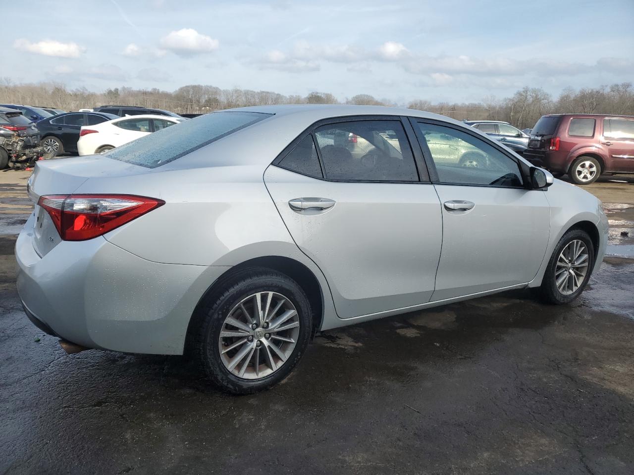 2014 Toyota Corolla - Image 3