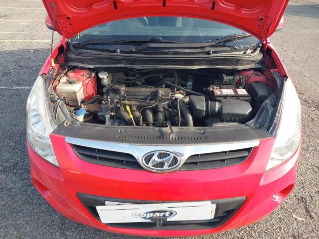 2011 HYUNDAI I20 COMFOR