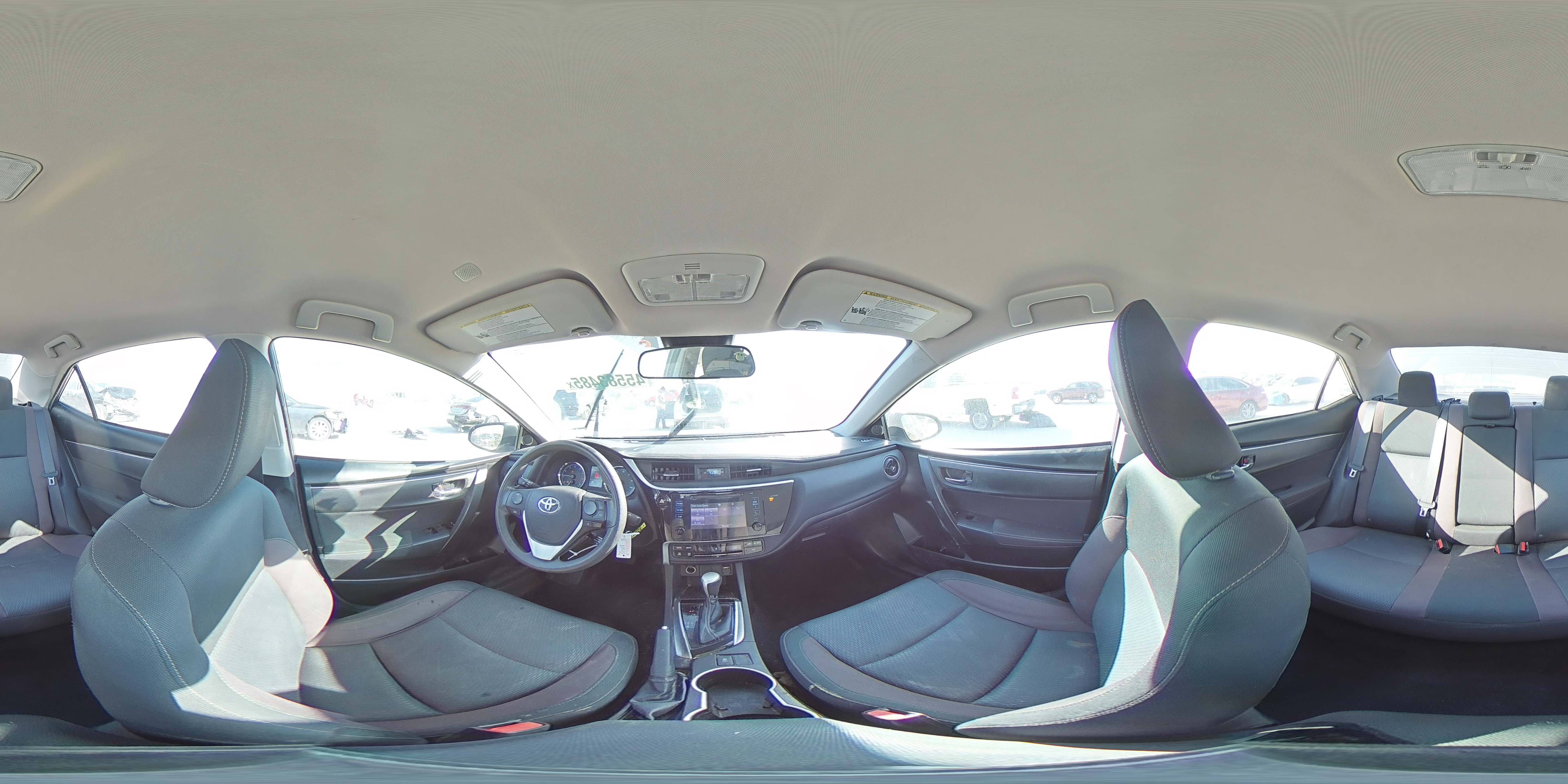 2018 Toyota Corolla - Image 14
