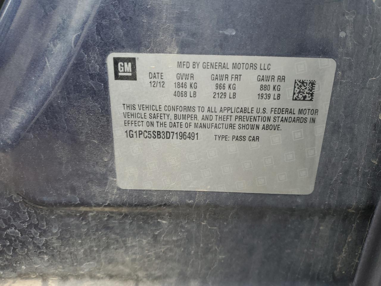 2013 Chevrolet Cruze - Image 12