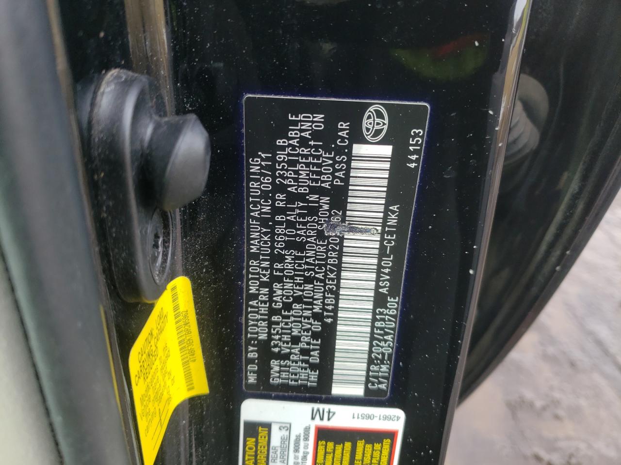2011 Toyota Camry - Image 12
