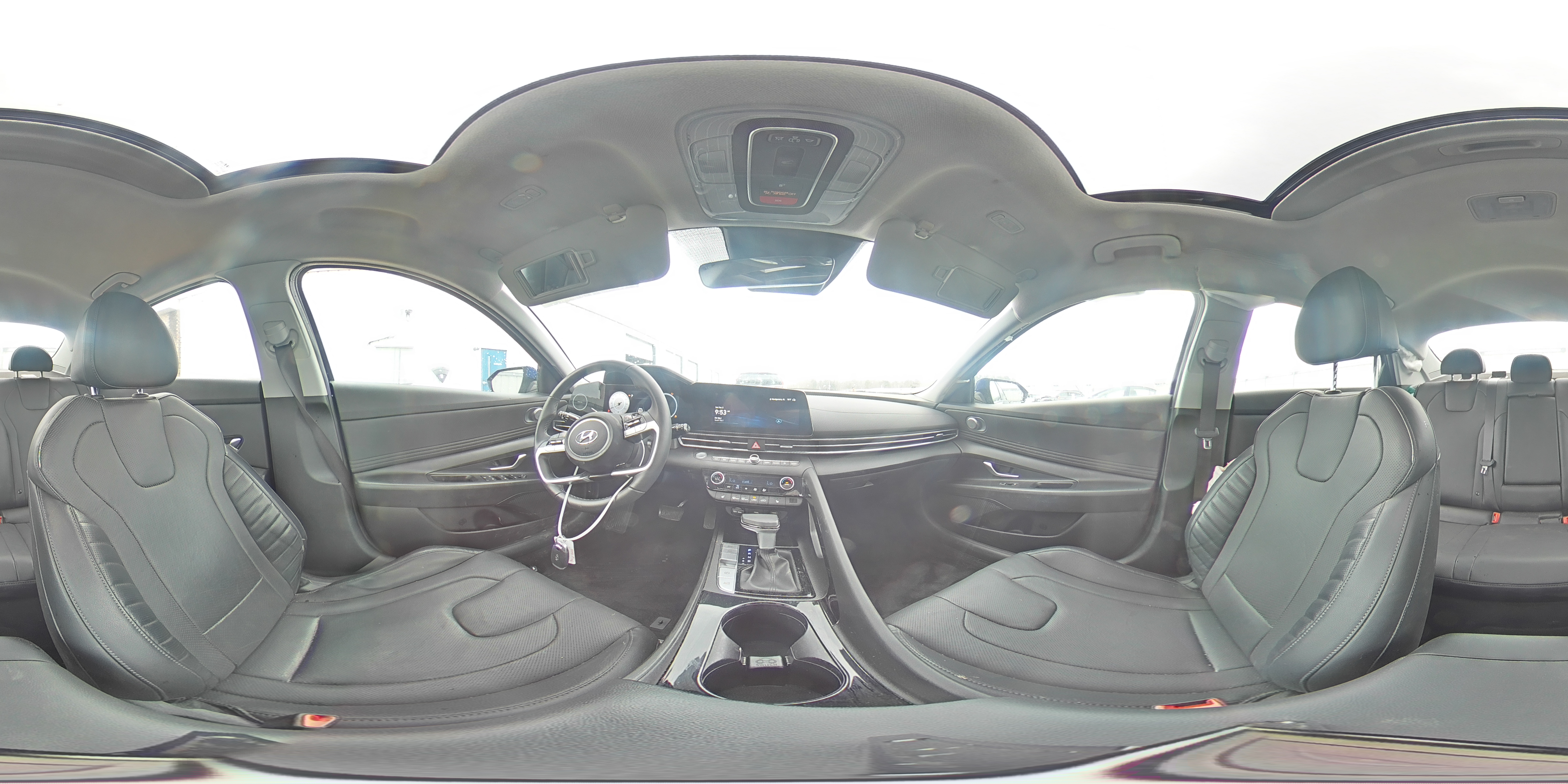 2023 Hyundai Elantra - Image 14