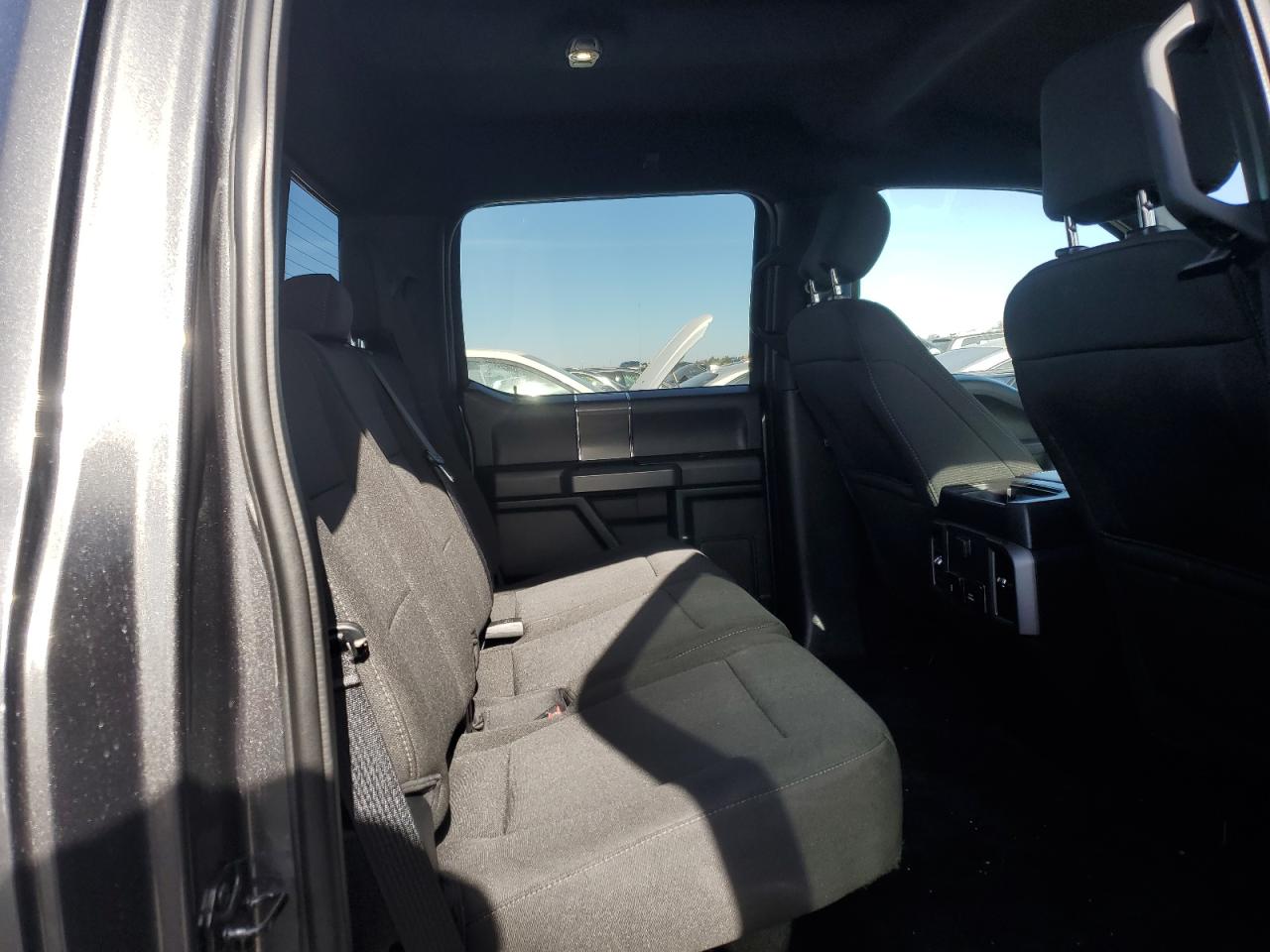 2018 Ford F-150 - Image 10
