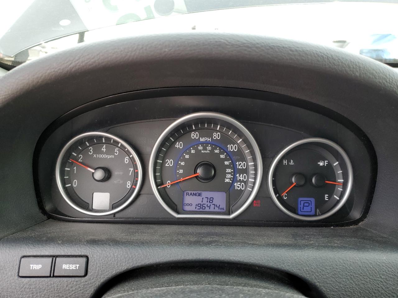 2011 Hyundai Veracruz - Image 9