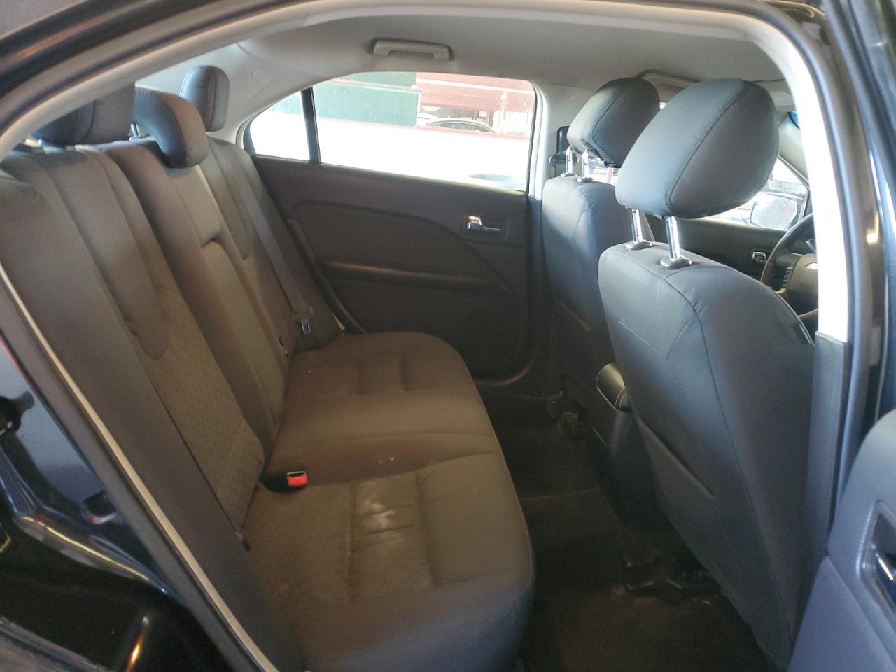 2012 Ford Fusion - Image 10