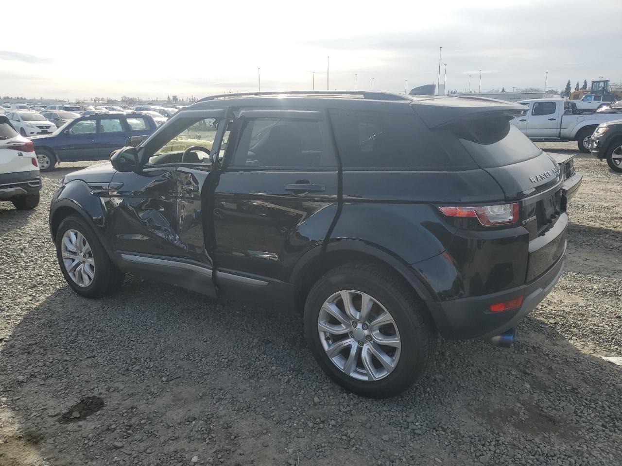 2017 Land Rover Range Rover - Image 2