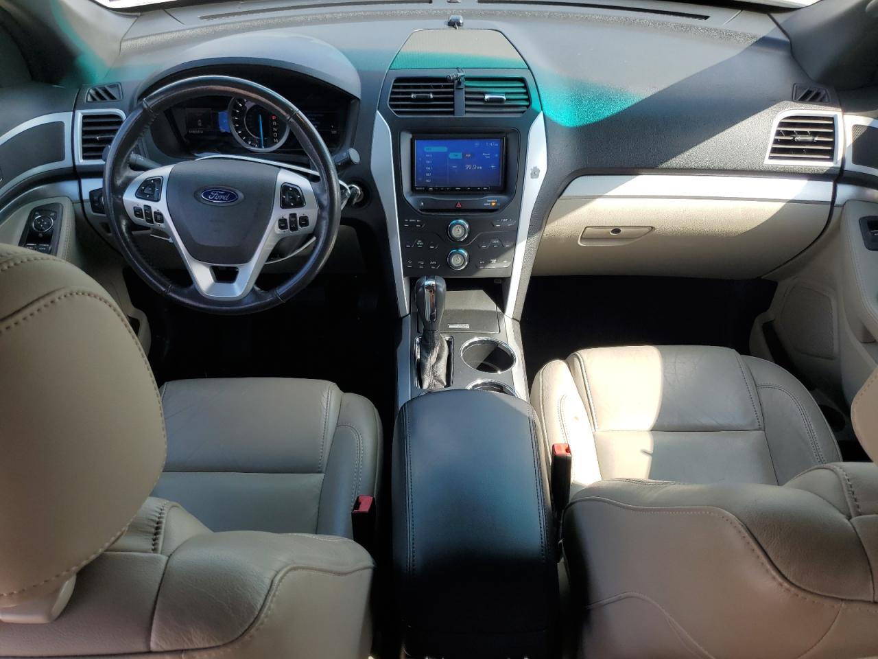 2013 Ford Explorer - Image 8