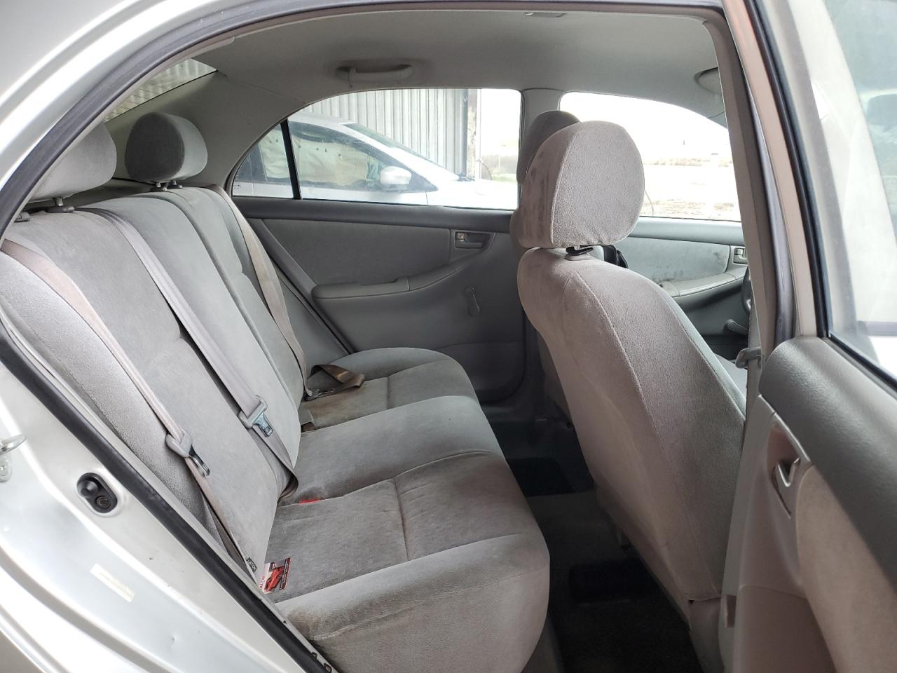 2003 Toyota Corolla - Image 10