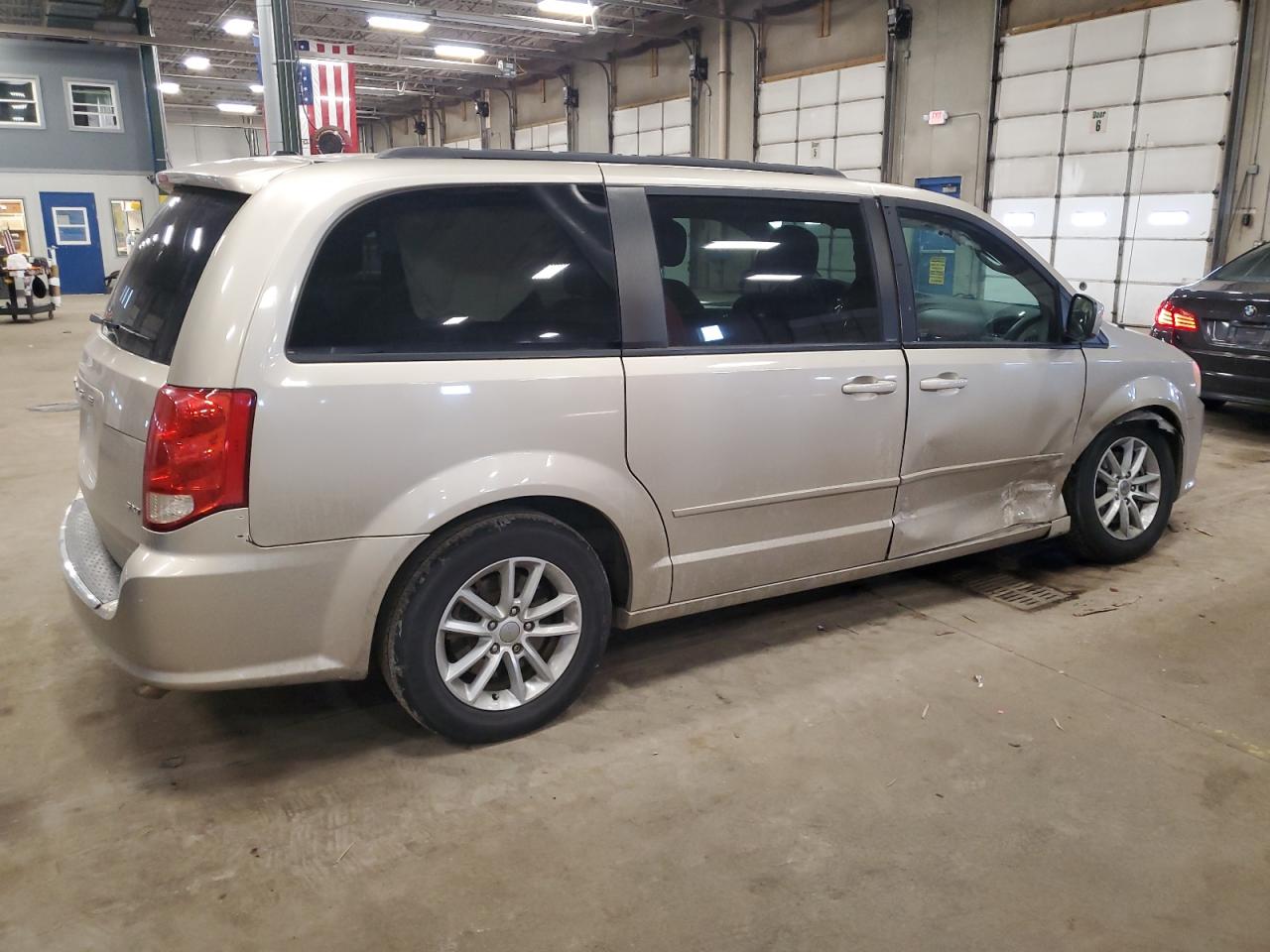 2014 Dodge Caravan - Image 3