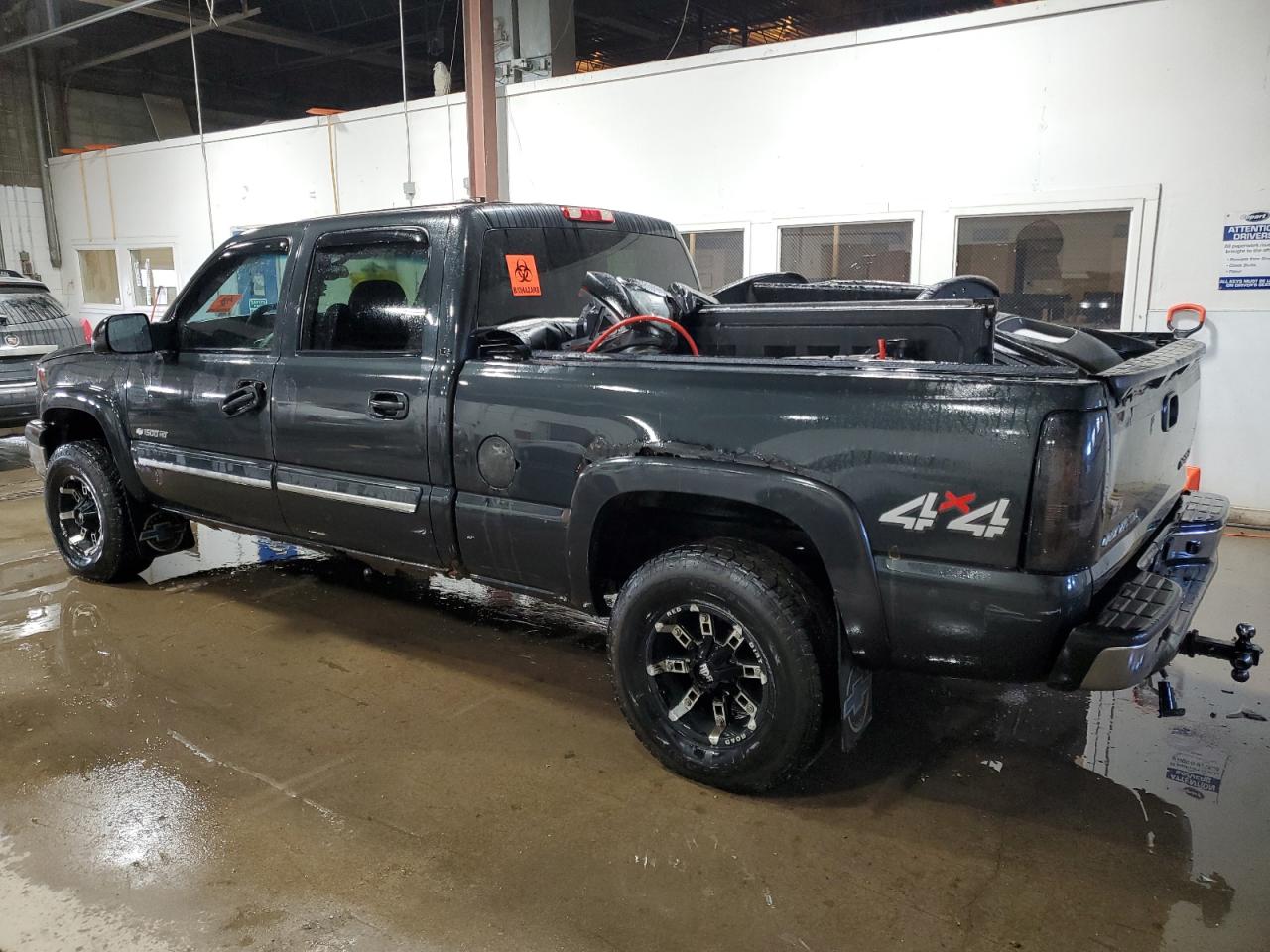 2003 Chevrolet Silverado - Image 2