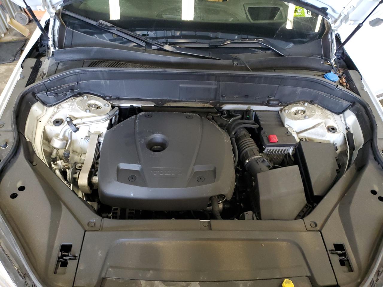 2021 Volvo XC90 - Image 12