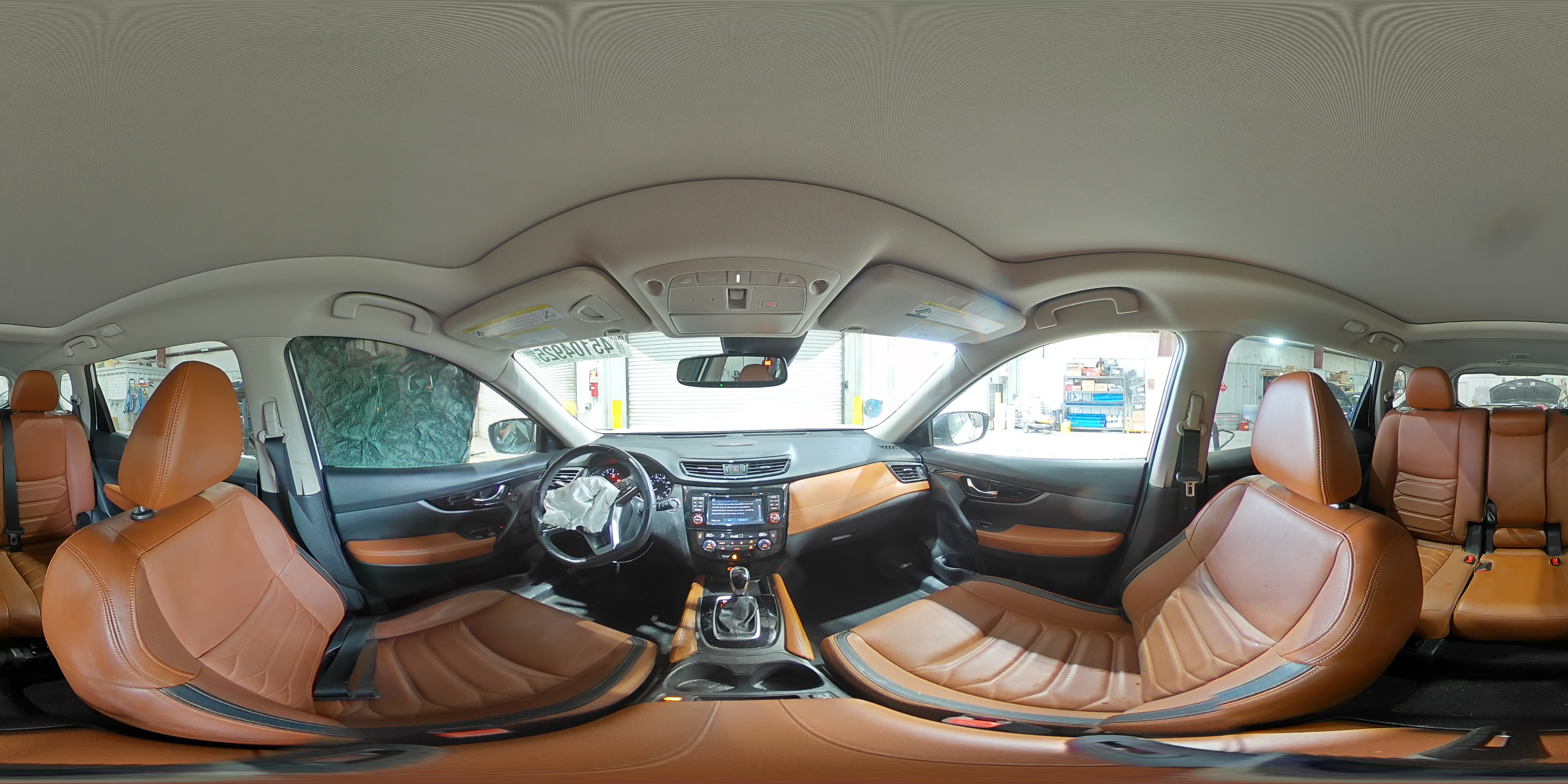 2017 Nissan Rogue - Image 14