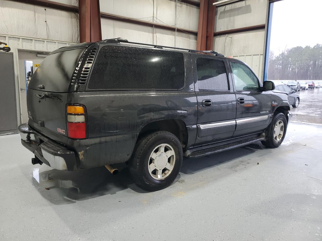 2006 GMC Yukon - Image 3