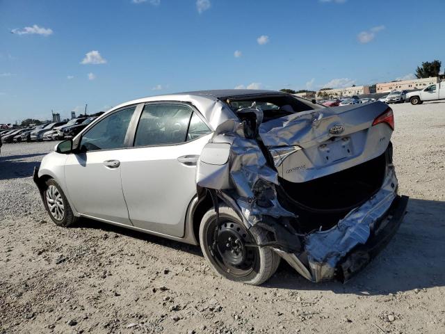  TOYOTA COROLLA 2018 Srebrny