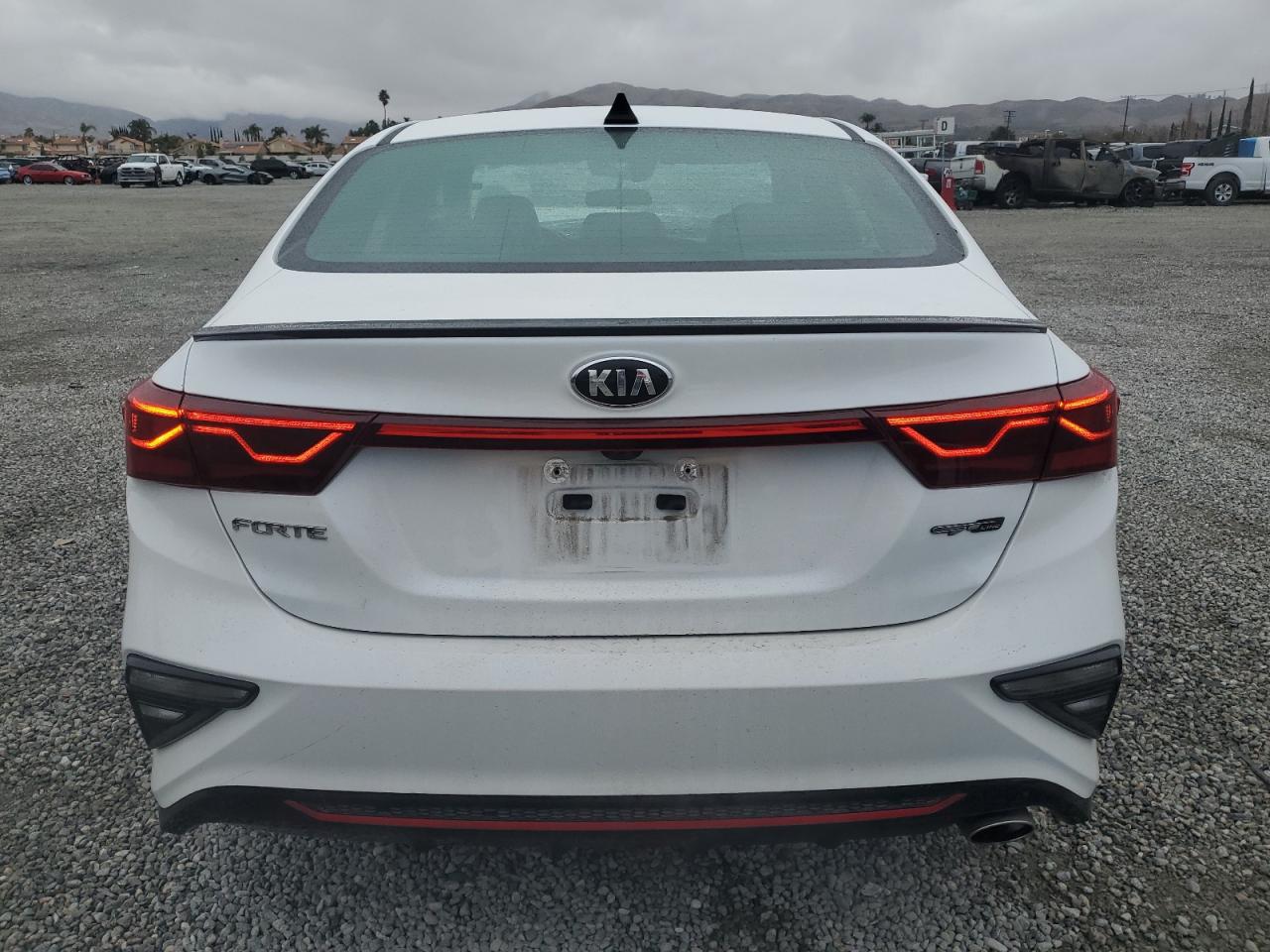 2021 Kia Forte - Image 6