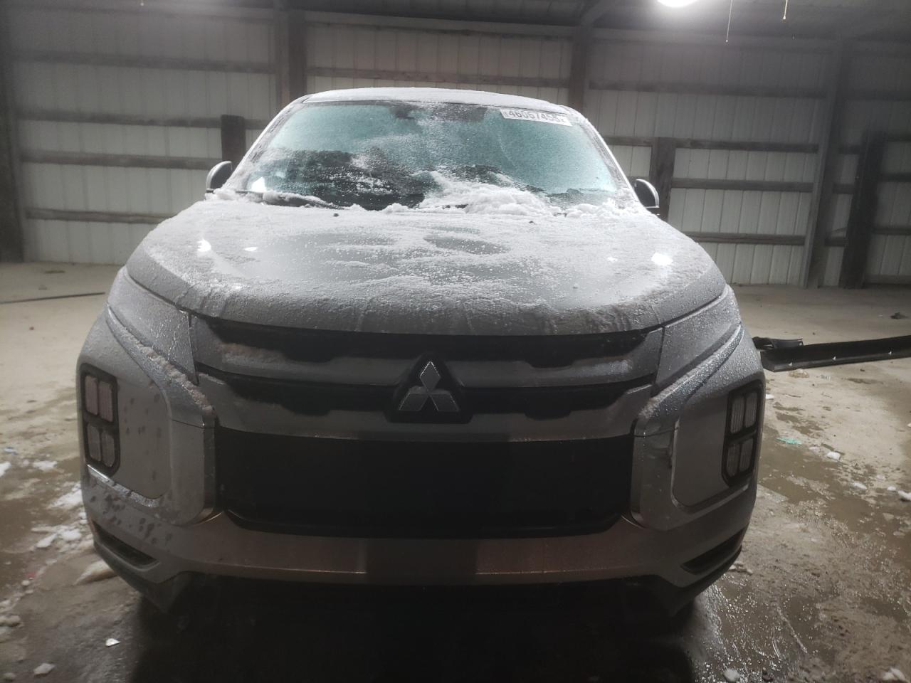 2024 Mitsubishi Outlander - Image 5