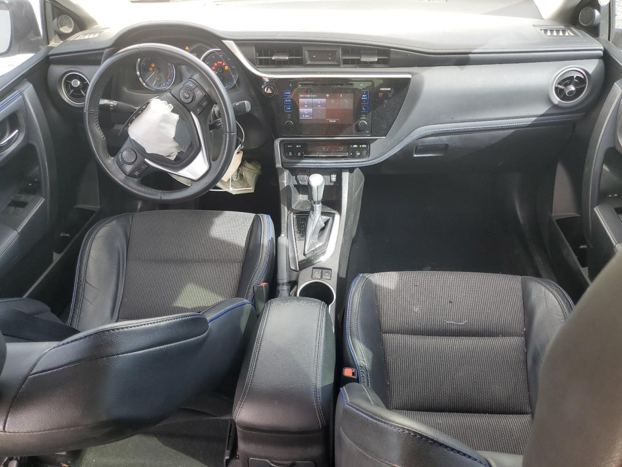 2017 Toyota Corolla - Image 8