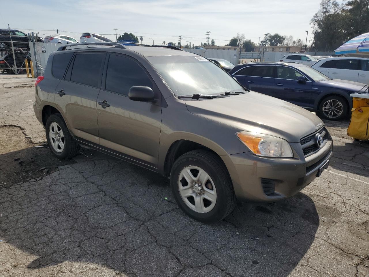 2012 Toyota RAV 4 - Image 4
