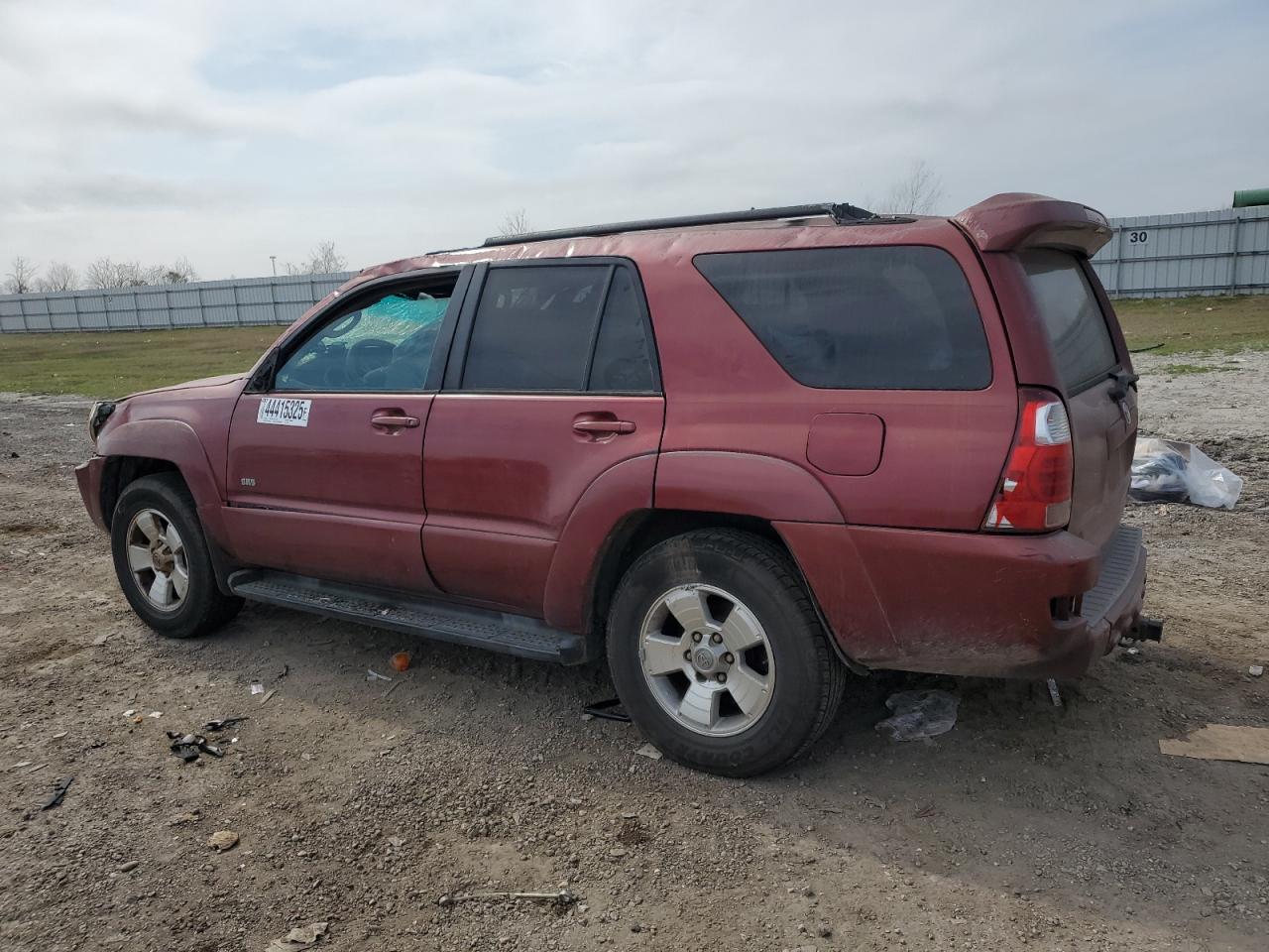 2005 Toyota 4Runner - Image 2