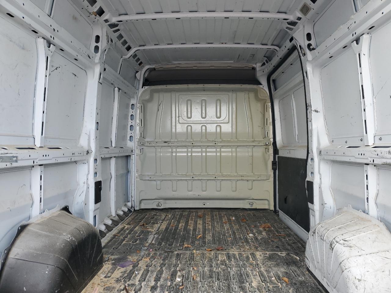 2017 RAM ProMaster City - Image 11