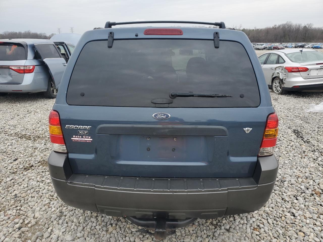 2006 Ford Escape - Image 6