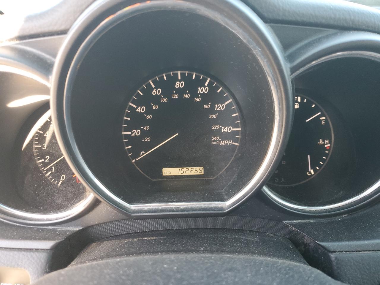2004 Lexus RX - Image 9