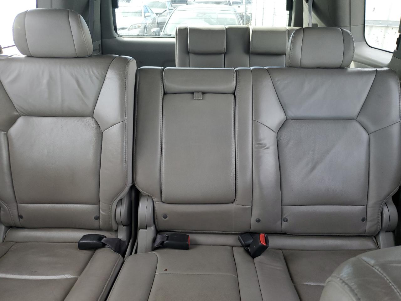 2011 Honda Pilot - Image 10