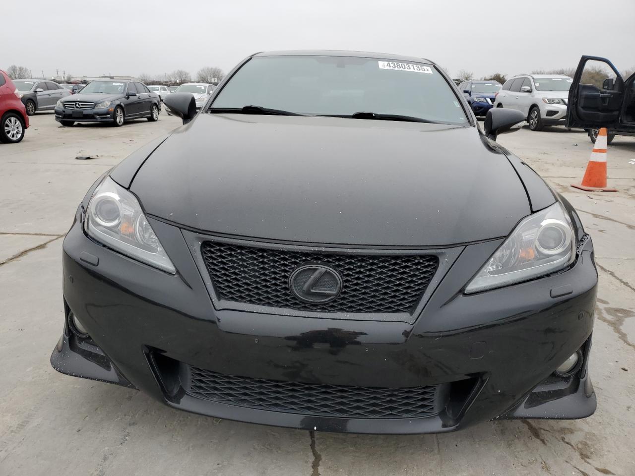 2011 Lexus IS - Image 5