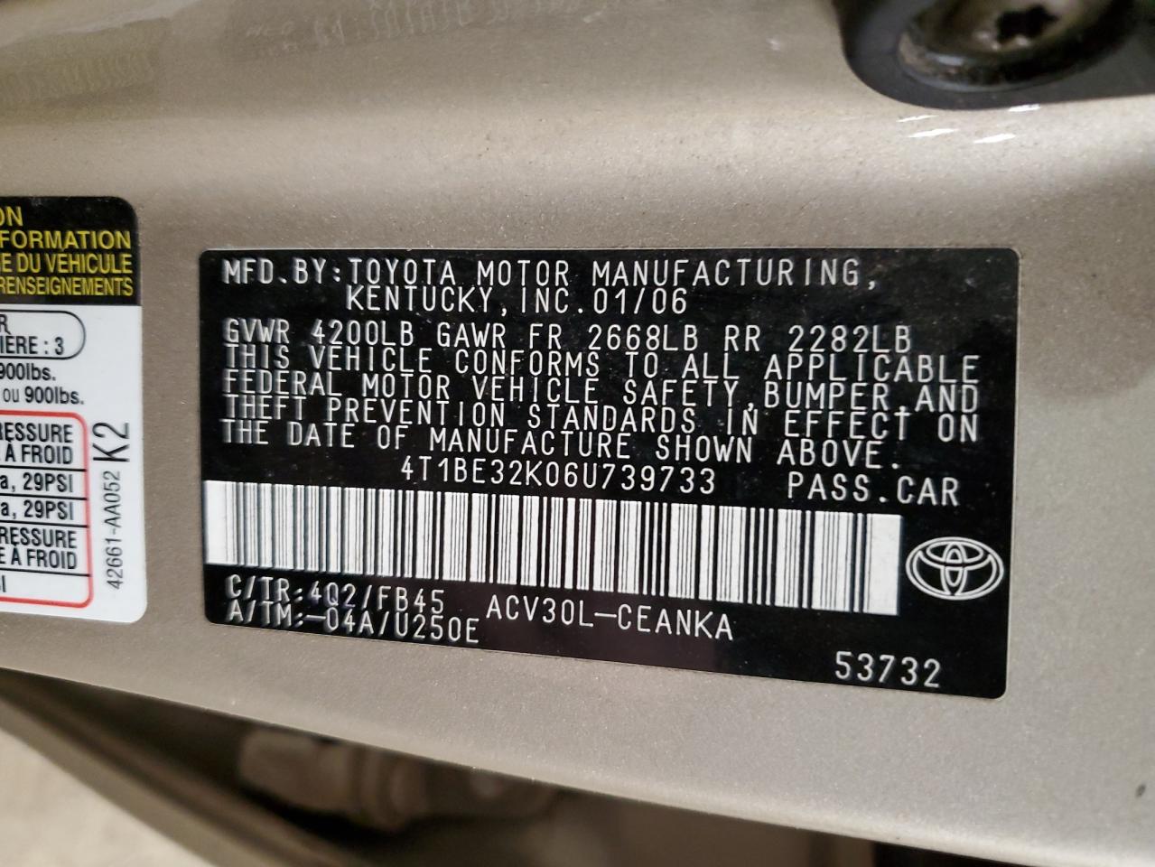 2006 Toyota Camry - Image 12