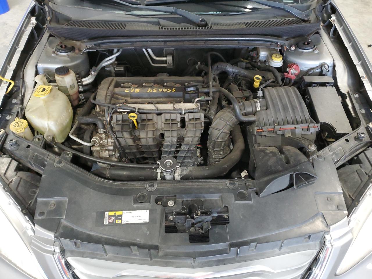 2014 Chrysler 200 - Image 11