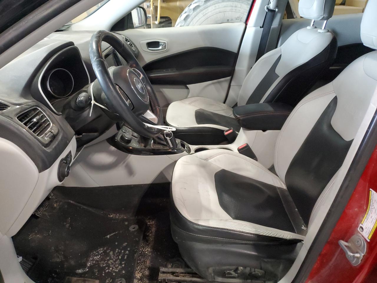 2018 Jeep Compass - Image 7